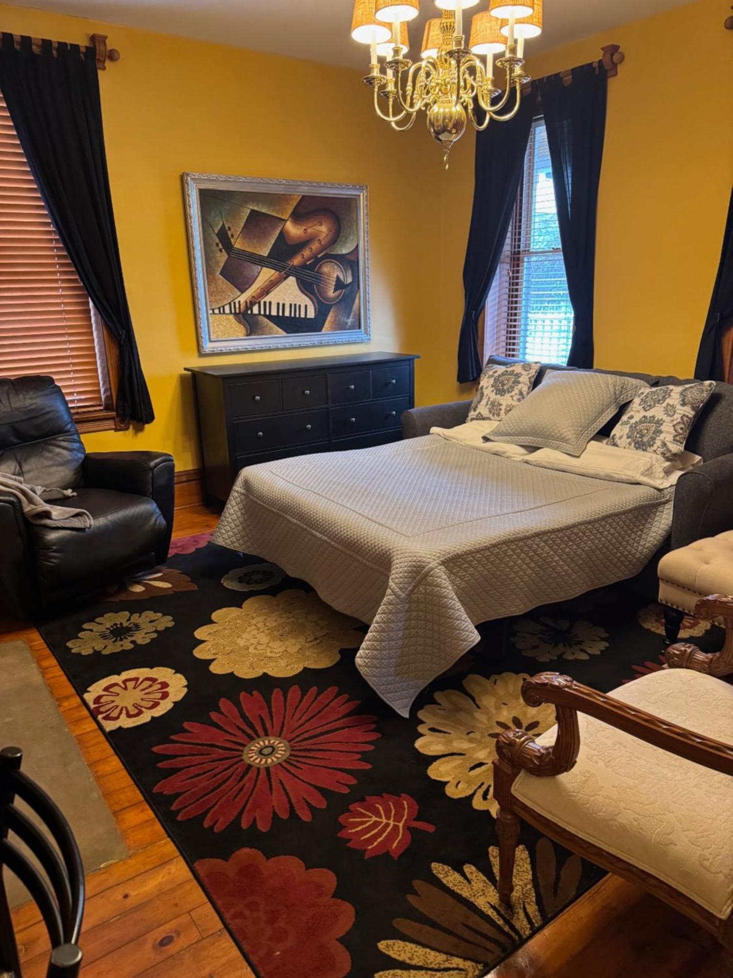 South Broadway Manor B&B - Near Fallingwater, Ohiopyle State Park, Hiking & Biking Trails Gap Scottdale Exteriör bild